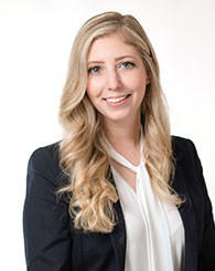 Headshot of attorney Lauren Bess